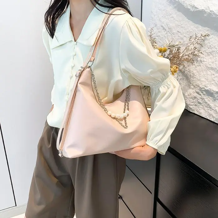 NX DOUGHNUT PU Shoulder Bag Regular Women's White/Black/Pink/Silver-14