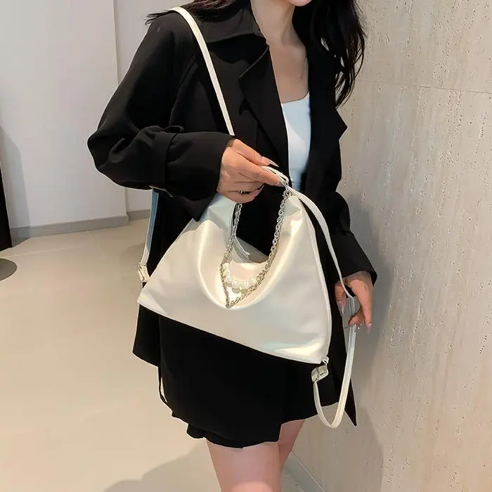 NX DOUGHNUT PU Shoulder Bag Regular Women's White/Black/Pink/Silver-24