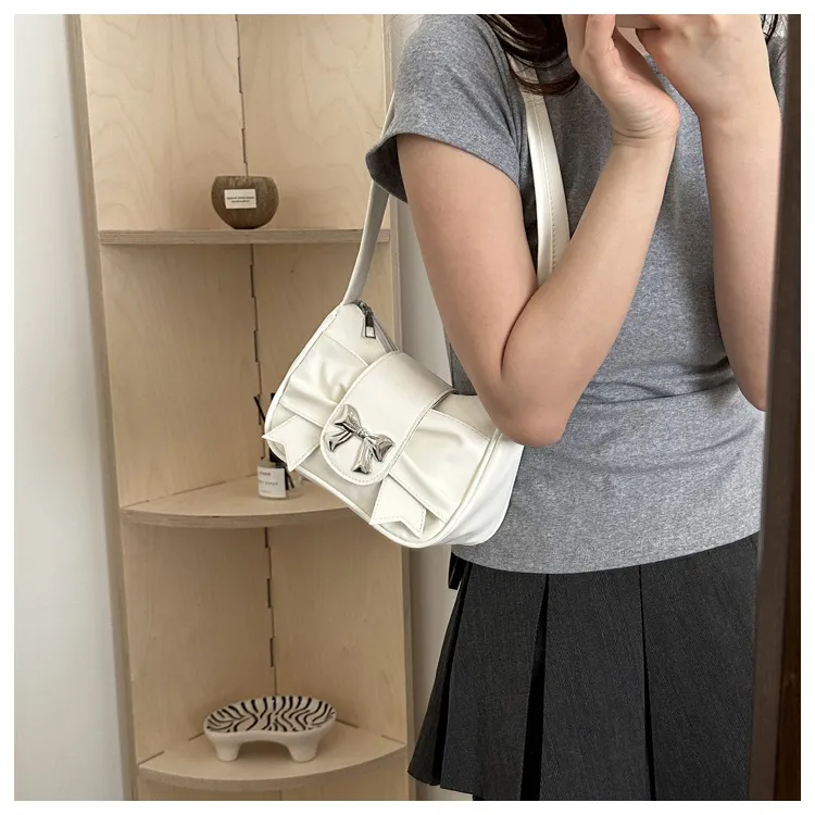NX DOUGHNUT PU Shoulder Bag Regular Women's Pink White Silver Khaki Brown Black-8