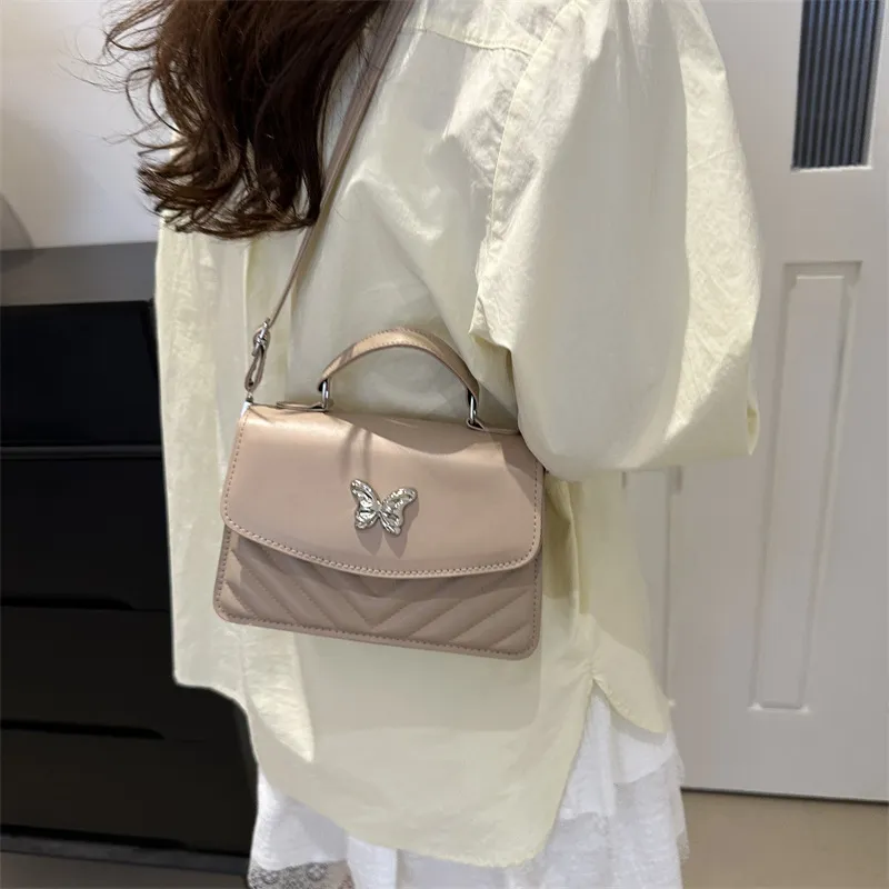 NX DOUGHNUT Handbags-19