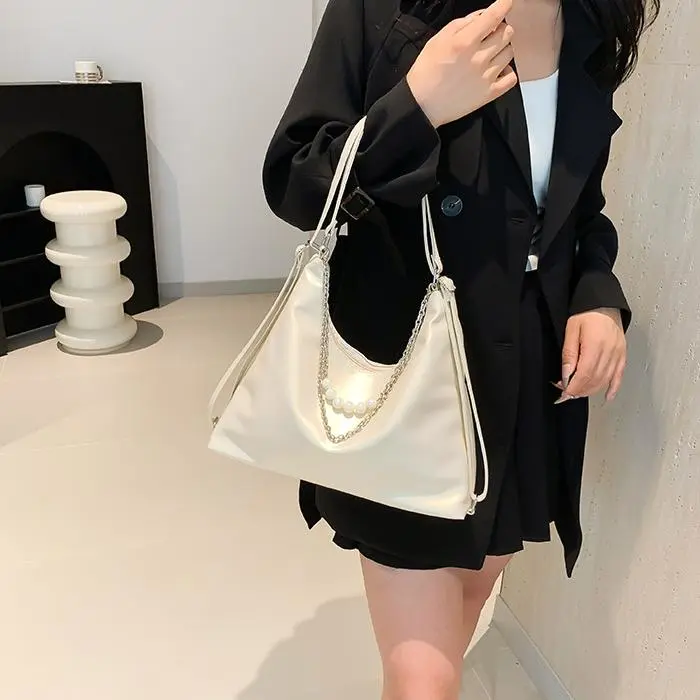 NX DOUGHNUT PU Shoulder Bag Regular Women's White/Black/Pink/Silver-1