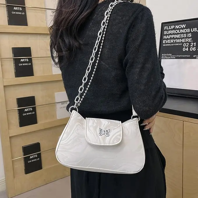 NX DOUGHNUT PU Shoulder Bag Regular Women's Black/White/Silver-1