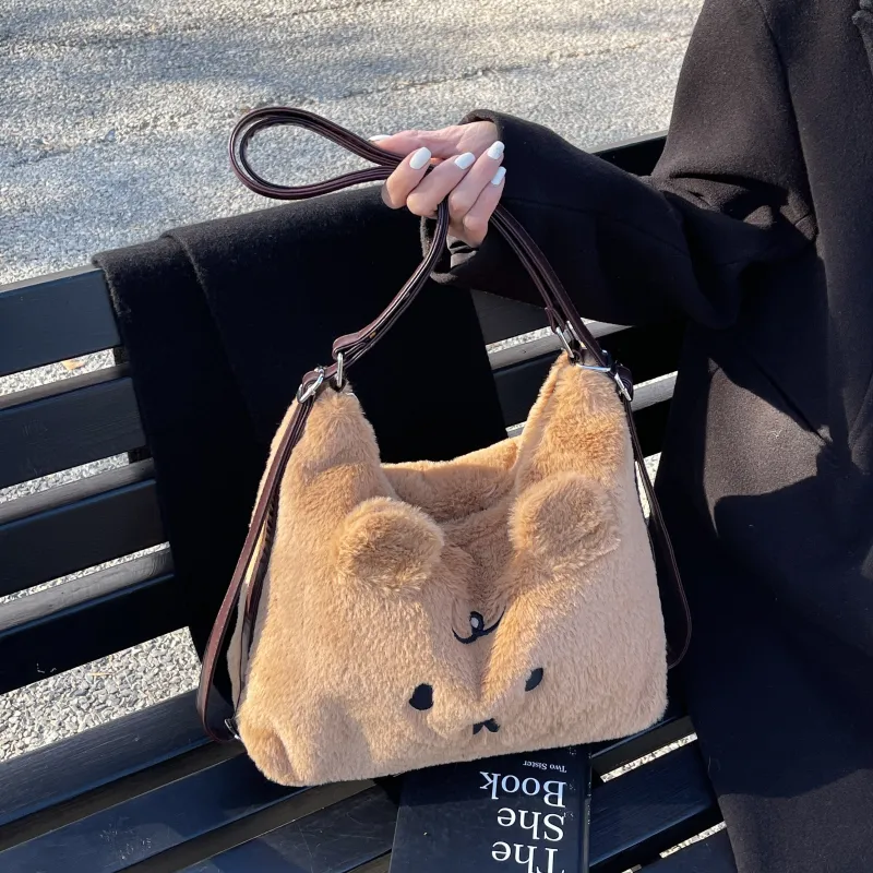 NX DOUGHNUT Faux Fur Shoulder Bag Regular Women's Khaki-3