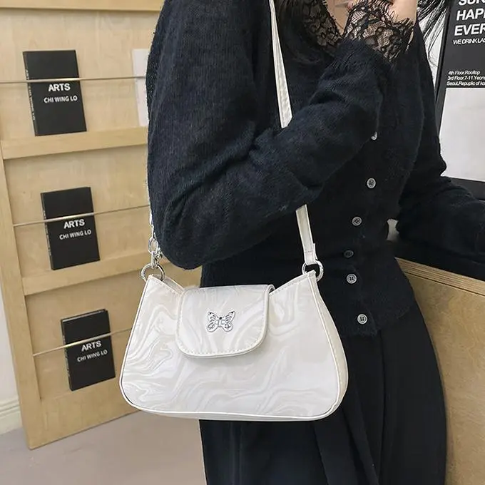 NX DOUGHNUT PU Shoulder Bag Regular Women's Black/White/Silver-2