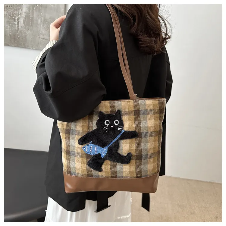 NX DOUGHNUT Woolen Tote Bag, Shopping Bag, Shoulder Bag Unisex Multicolor-7