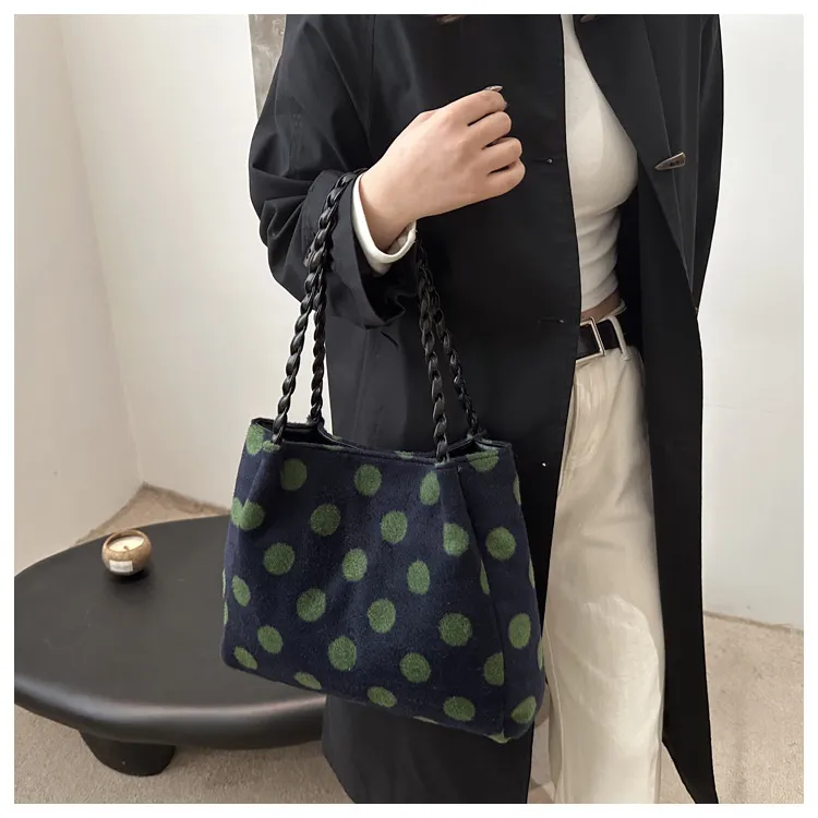 NX DOUGHNUT Woolen Commute Shoulder Bag Regular Women's Multicolor-7