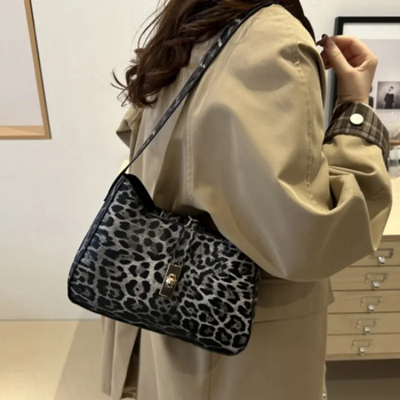NX DOUGHNUT PU Fashionable Versatile Chain Shoulder Bag Regular Women's Multicolor-2