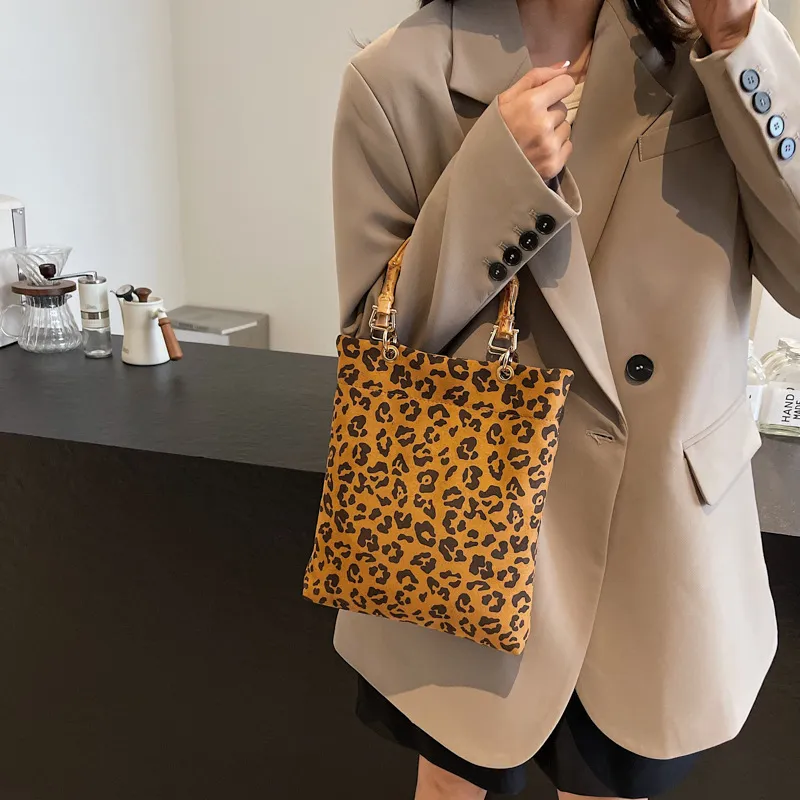NX DOUGHNUT Leather Velvet Shoulder Bag Regular Women's Multicolor-1