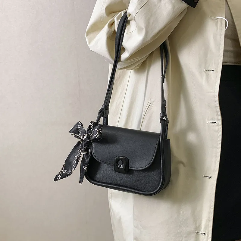 NX DOUGHNUT PU Crossbody Bag Regular Women's White Black White & Pink White & Brown-16