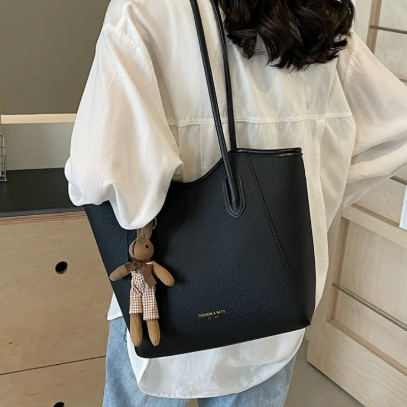 NX DOUGHNUT PU Shoulder Bag Regular Women's Ecru Black Khaki Brown-5
