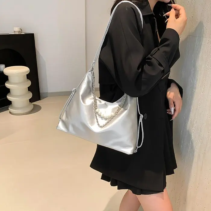NX DOUGHNUT PU Shoulder Bag Regular Women's White/Black/Pink/Silver-7