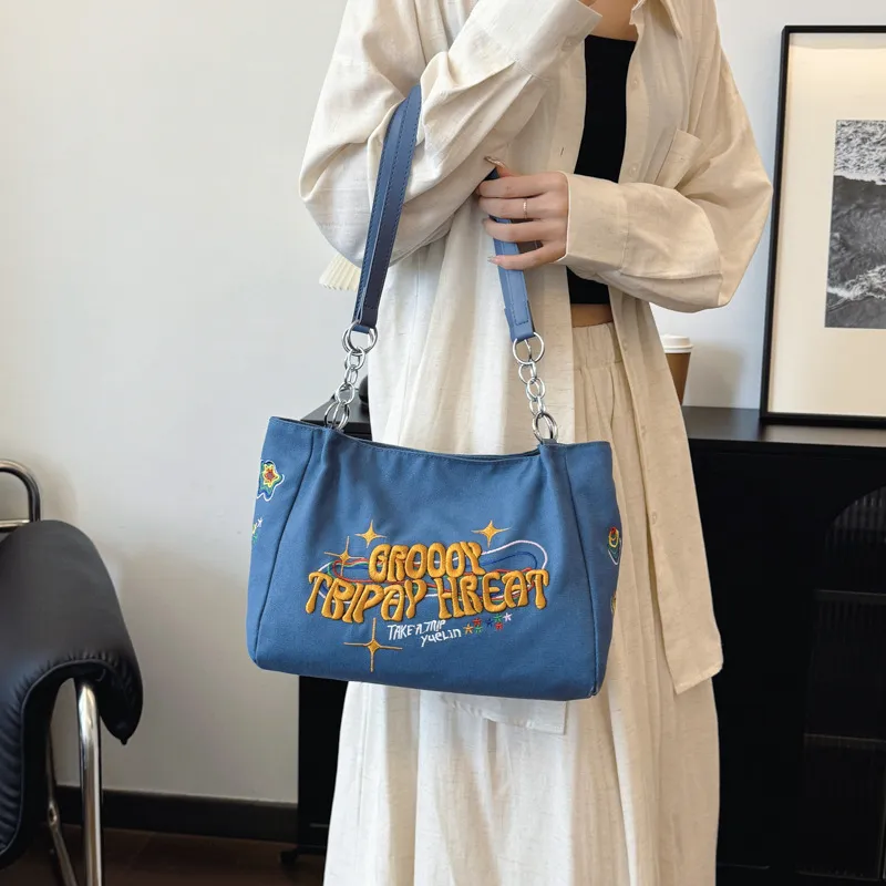 NX DOUGHNUT Fabric Shoulder Bag Regular Women's Ecru/Black/Blue-11