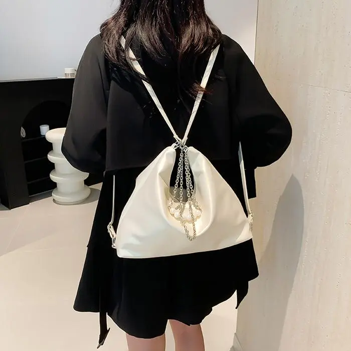 NX DOUGHNUT PU Shoulder Bag Regular Women's White/Black/Pink/Silver-23