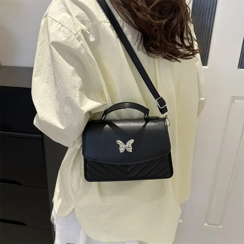 NX DOUGHNUT Handbags-21
