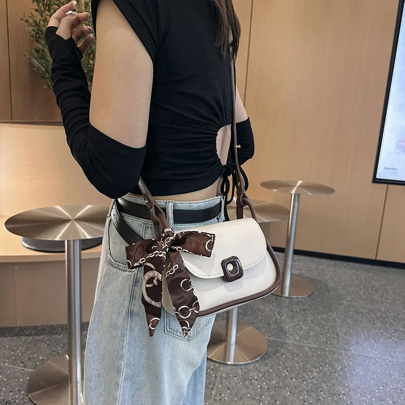 NX DOUGHNUT PU Crossbody Bag Regular Women's White Black White & Pink White & Brown-8