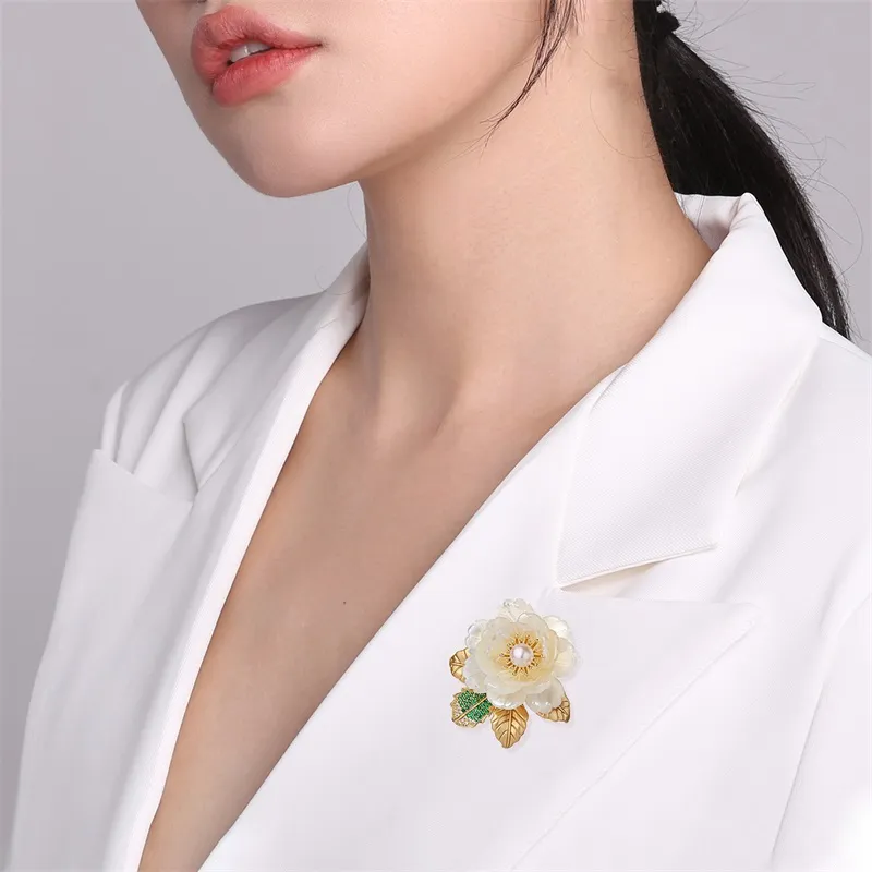 Mofei Freshwater Pearl Brooches Women's-2