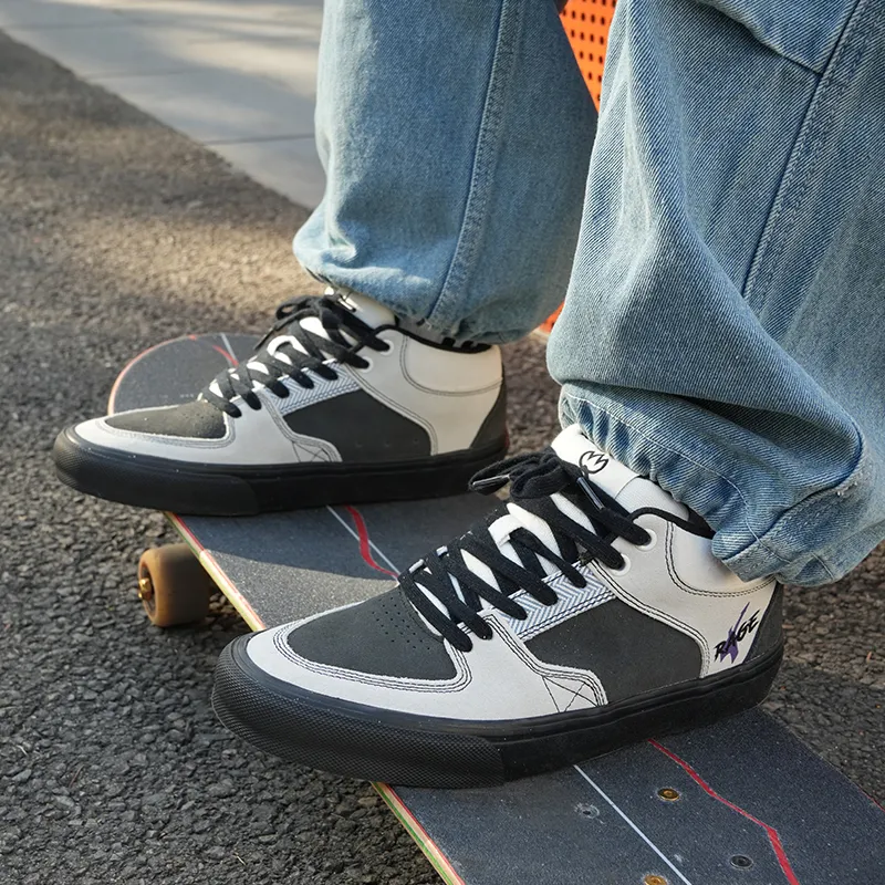 GOLUCK Rock Black Coverage Thermal Abrasion Resistant Mid Top Skateboard Shoes Unisex Black Gray-2