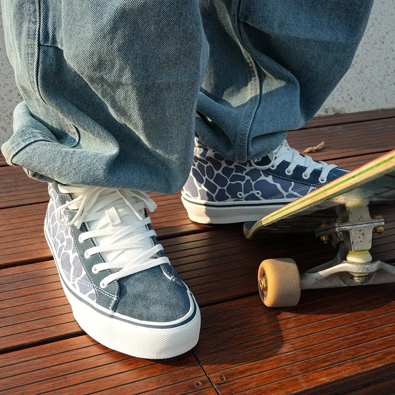 GOLUCK Cushioning And Abrasion Resistant Coverage High Top Skateboard Shoes Unisex Crushed Ice Blue-4
