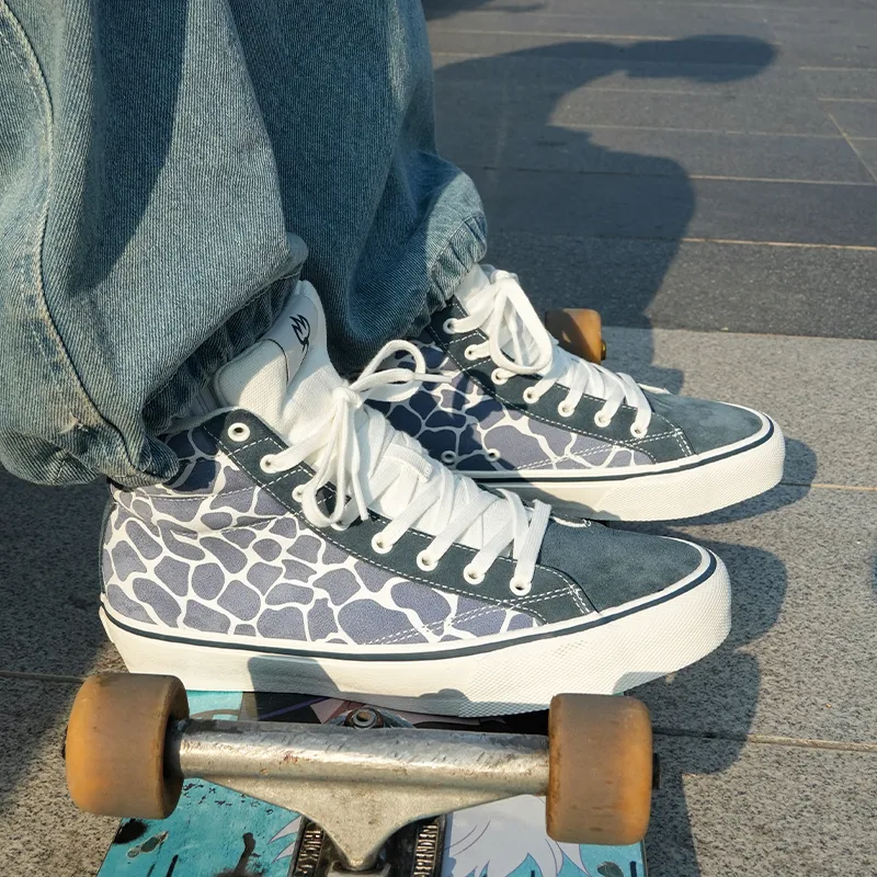 GOLUCK Cushioning And Abrasion Resistant Coverage High Top Skateboard Shoes Unisex Crushed Ice Blue-2