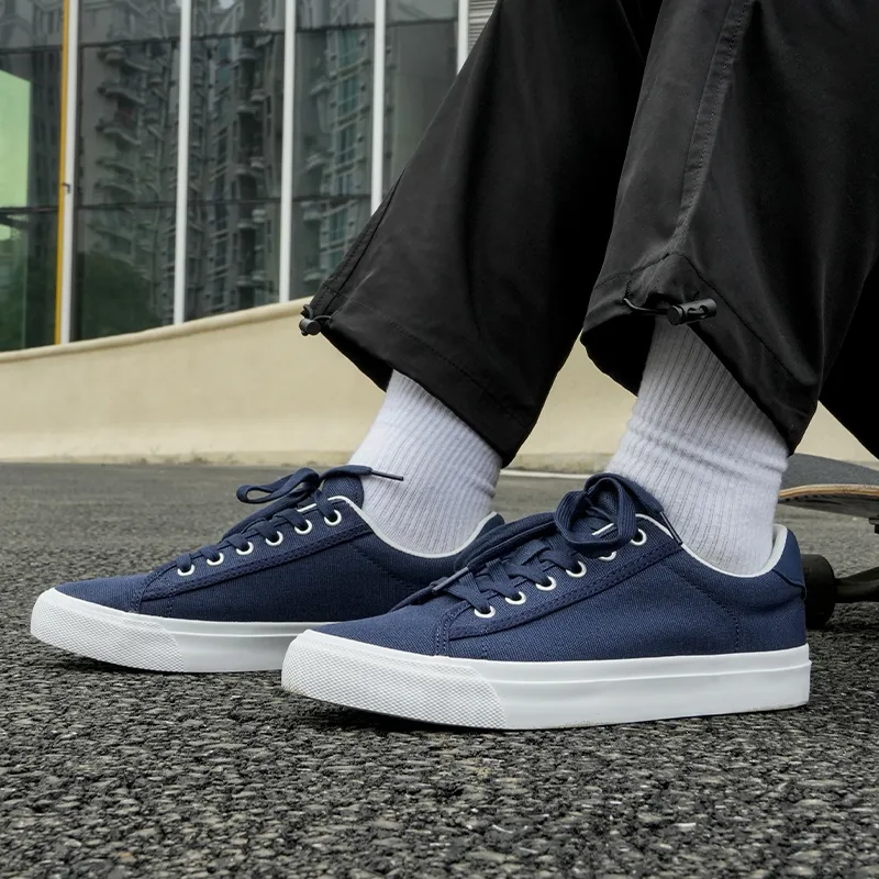 GOLUCK Lightweight And Breathable Low Top Skateboard Shoes Unisex Galaxy Blue-4
