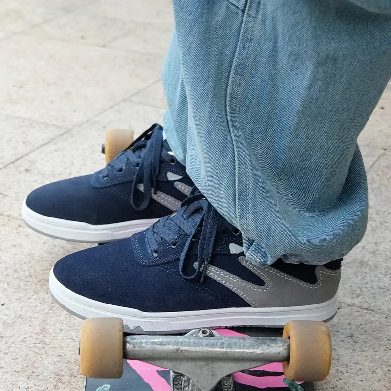 GOLUCK Cushioning, Wear Resistant Low Top Skateboard Shoes Unisex Blue Gray-2