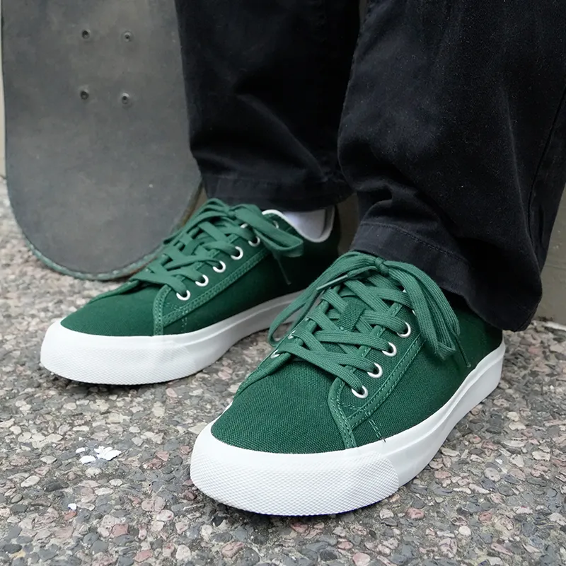 GOLUCK Lightweight And Breathable Low Top Skateboard Shoes Unisex Forest Green-3