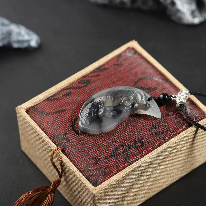 Inkopper Resin Necklaces Unisex-4