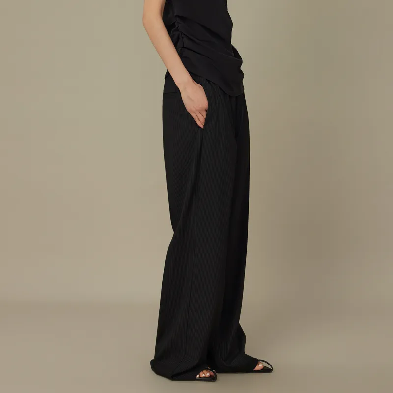 THE SEA LIFE Casual Pants Women's Black Mage-3