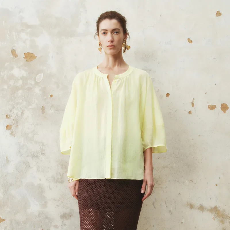 URBAN REVIVO Shirt Women's Light Yellow-3