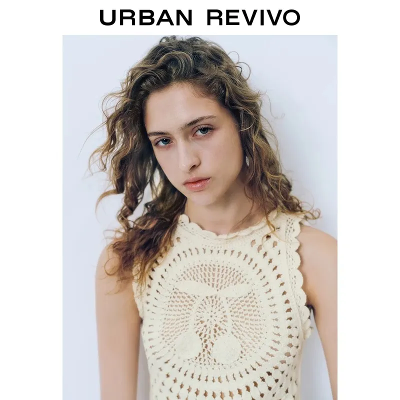 URBAN REVIVO T Shirts Women's Ivory White-3