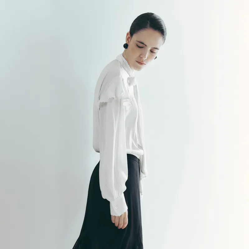 URBAN REVIVO Shirts Women's White-2