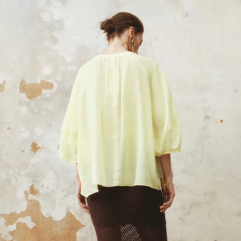 URBAN REVIVO Shirt Women's Light Yellow-4