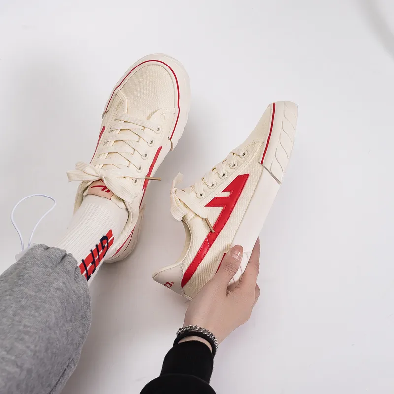 Warrior Ulzzang Trendy Versatile Wear resistant And Lightweight Low Top Canvas Shoes Unisex Beige Red-4