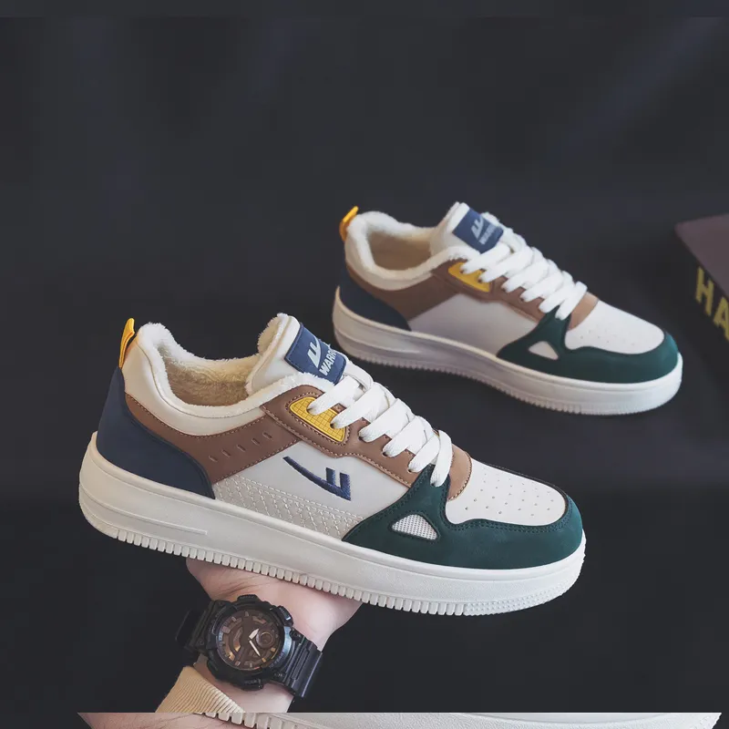 Warrior Fleece Lined White Sneakers Warm And Lightweight Low Top Skateboard Shoes Men's Beige Green-5
