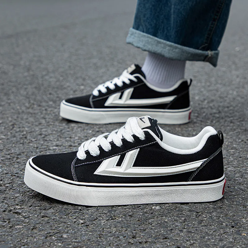 Warrior Sports Casual Wear resistant And Lightweight Low Top Canvas Shoes Unisex Black-5