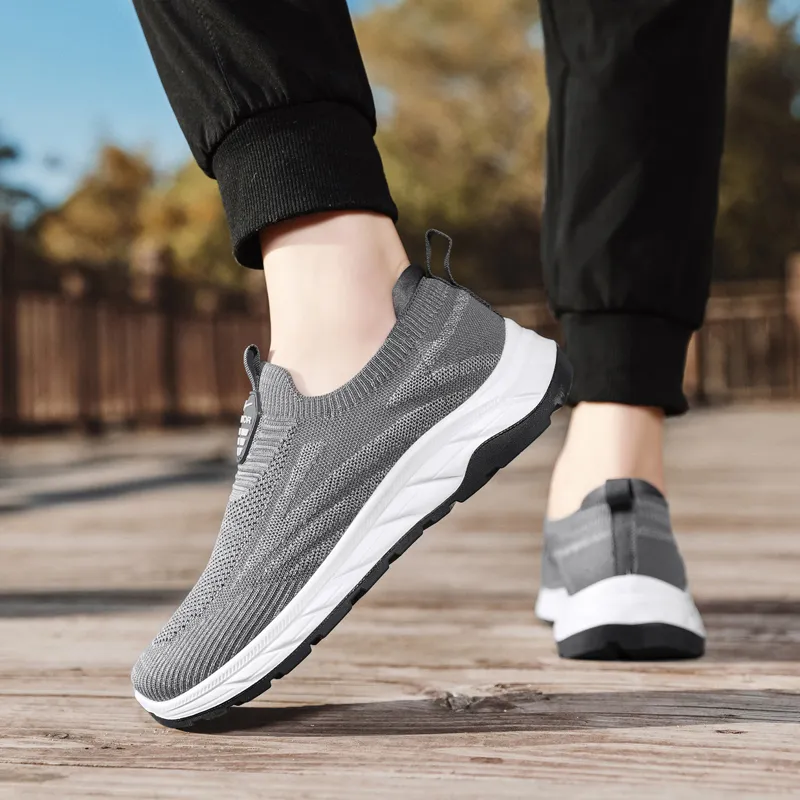 Warrior Soft Sole Elderly Shoes Lightweight And Breathable Low Top Casual Shoes Men's Gray-7