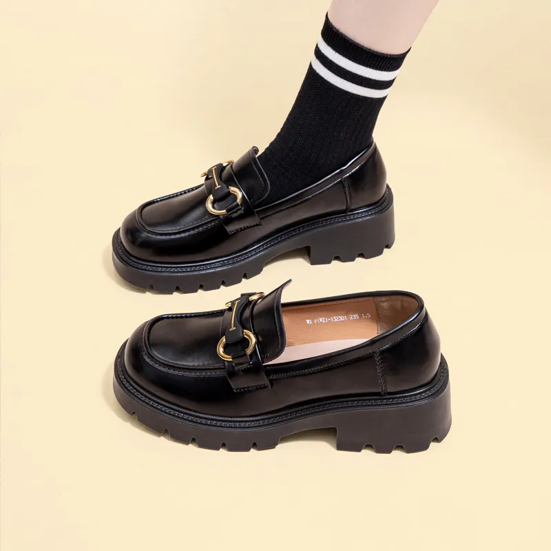 Warrior British Style Small Leather Shoes Loafers Women's Black-9
