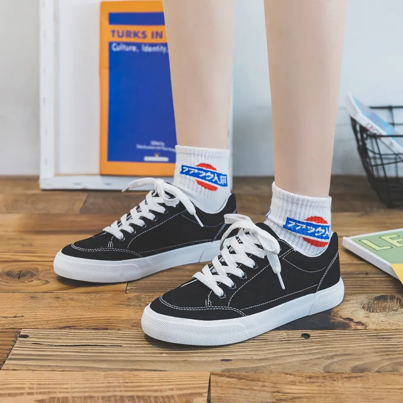 Warrior Breathable And Lightweight Low Top Canvas Shoes Women's Black-7