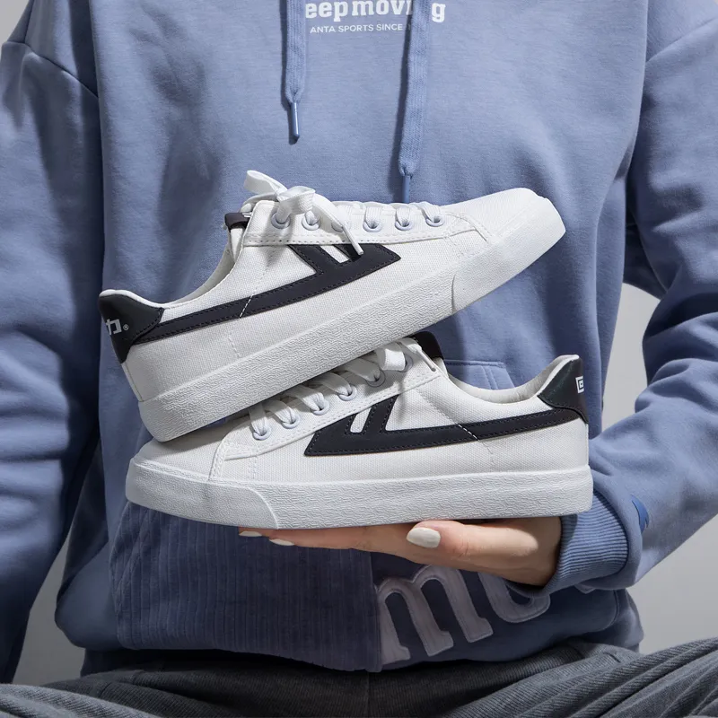 Warrior Ulzzang Trendy Versatile Low Top Skateboard Shoes Unisex White Black-3
