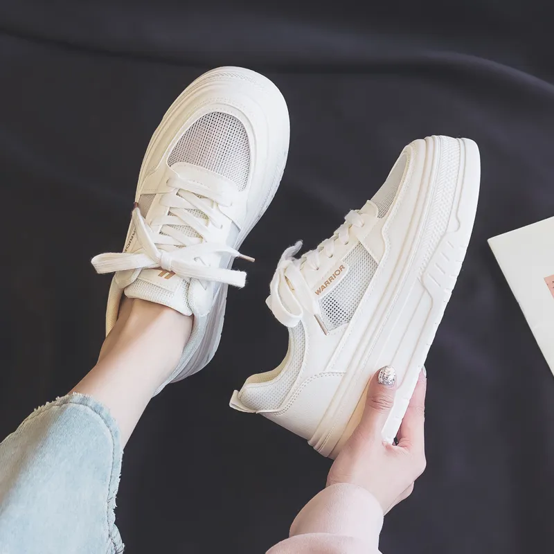 Warrior Student Platform White Sneakers Lightweight And Breathable Low Top Skateboard Shoes Women's Beige-4