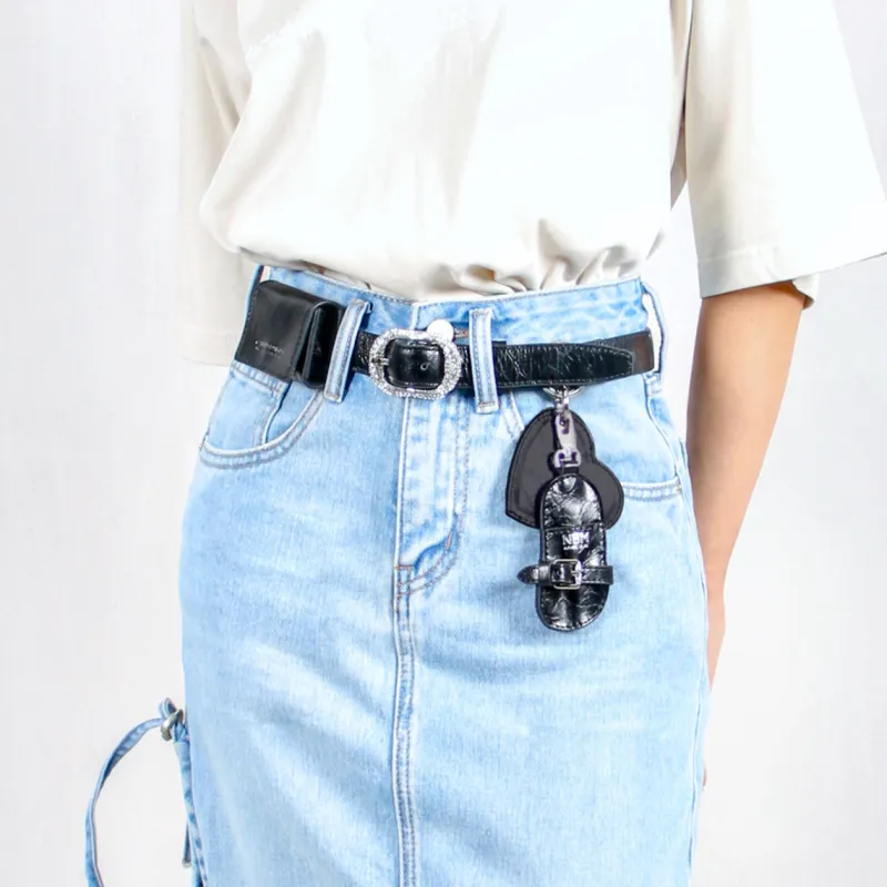 NothingButMini Cow Leather Fanny Pack Mini Unisex Coarse Grain Elegant Black-1
