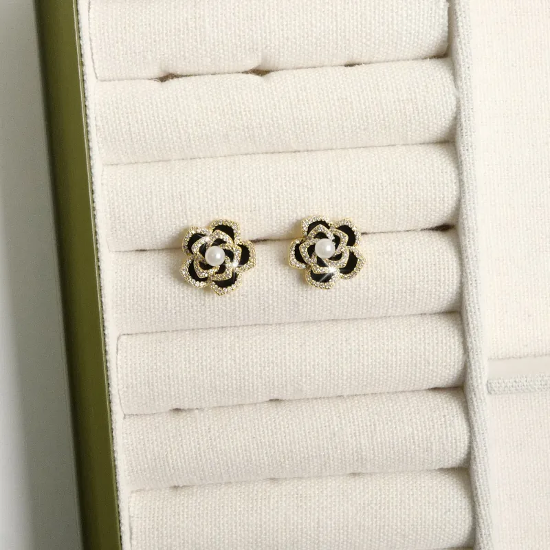 KEYS VIA Copper Alloy, Faux Pearl, Synthetic Cubic Zirconia S925 Sterling Silver Stud Earrings Women's-3