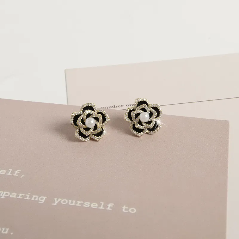 KEYS VIA Copper Alloy, Faux Pearl, Synthetic Cubic Zirconia S925 Sterling Silver Stud Earrings Women's-2