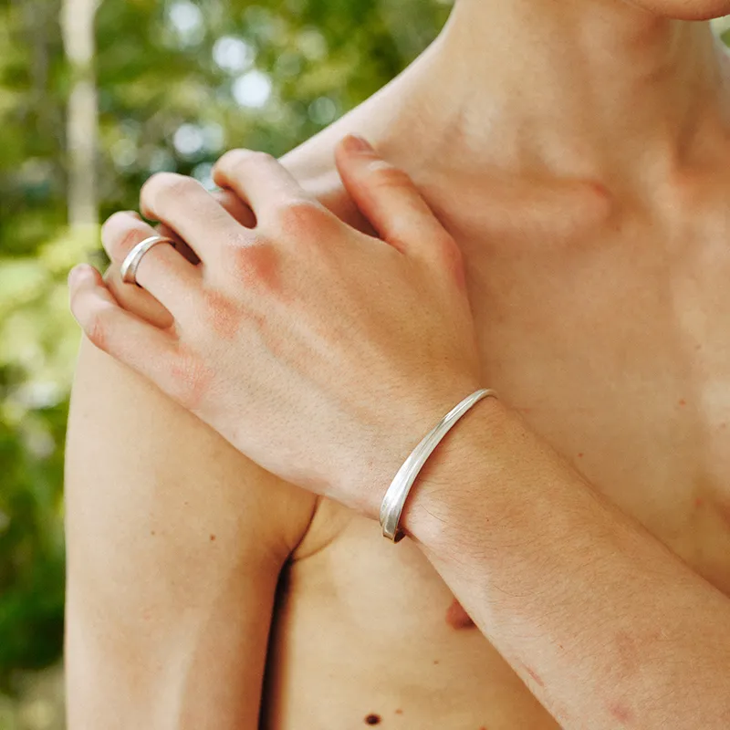 Kami Anger 925 Sterling Silver Horizontal Bangle Unisex-2