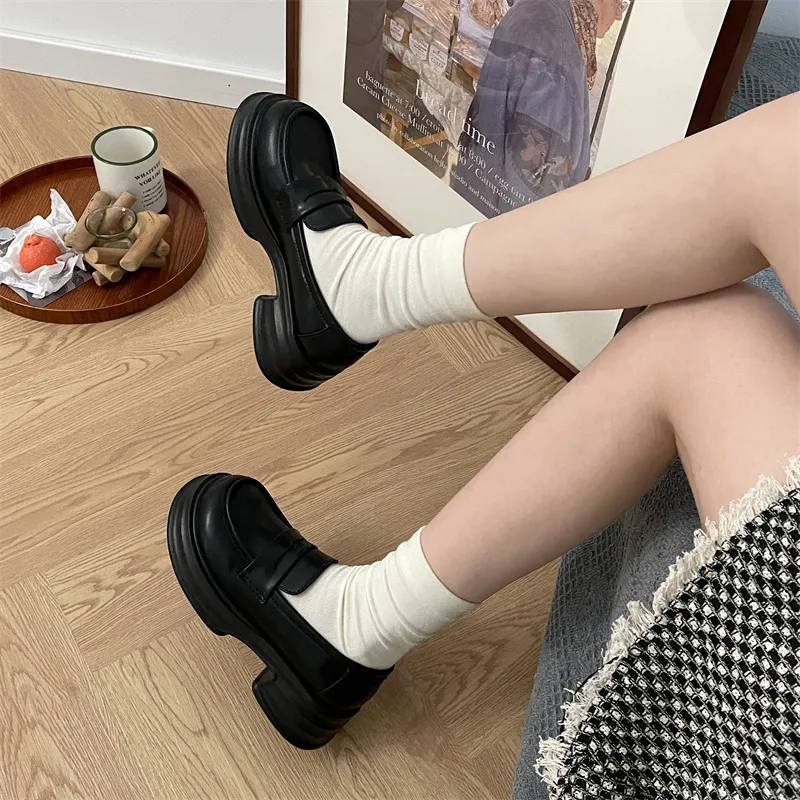 MXGM Loafers Women's-11