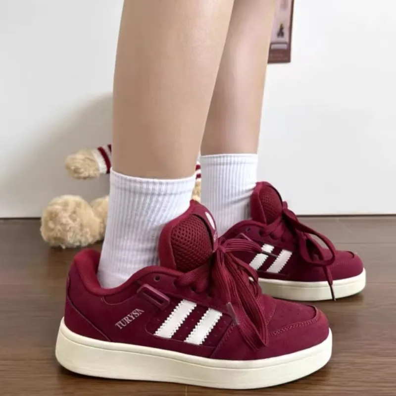 MXGM Slip Resistant Cushioning Wear Resistant Lightweight Low Top Skateboard Shoes Women's Burgundy-1