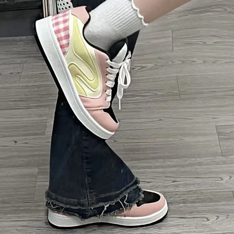 MXGM Low Top Skateboard Shoes Women's Strawberry Pink-2