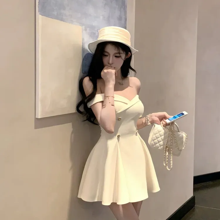 Udon House Sleeveless Dress Women's-1