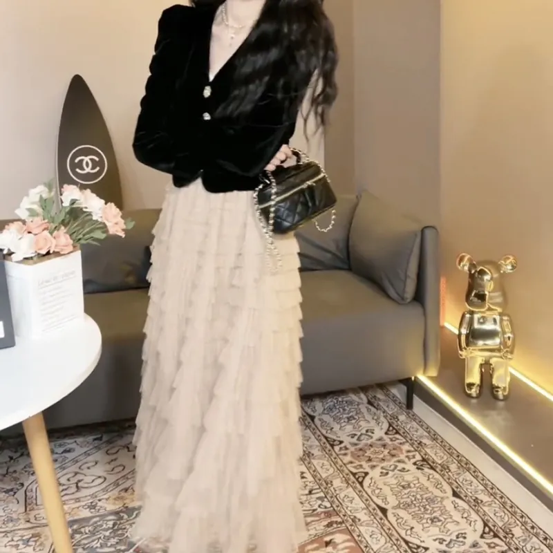Udon House Two Piece Skirt Sets Women's-5