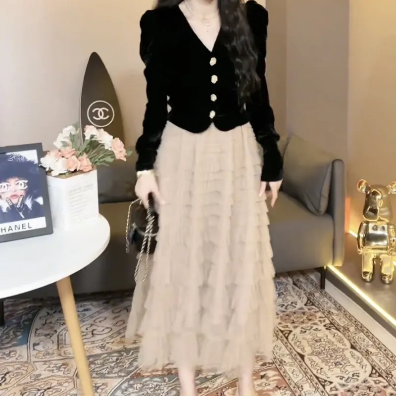 Udon House Two Piece Skirt Sets Women's-2